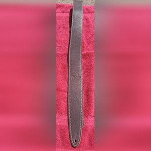 Fender artisan leather guitar strap